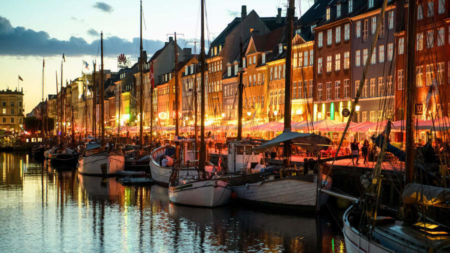 Дэлхийн хамгийн аюулгүй хотуудын жагсаалтын нэгдүгээрт Дани улсын Копенгаген хот бичигджээ