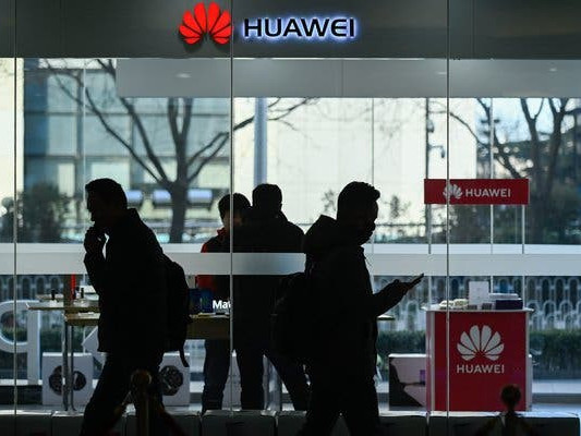 Huawei Америктай шүүхдэлцэнэ