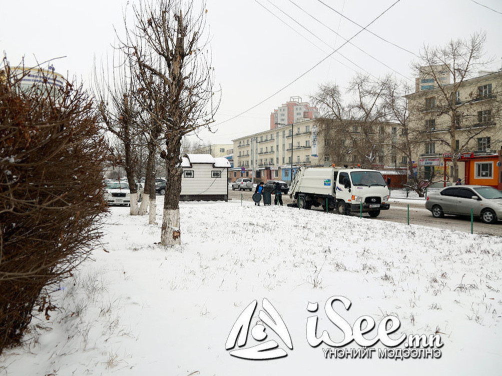 ​Цасан болон шороон шуурга шуурч, хүйтрэхийг анхааруулж байна