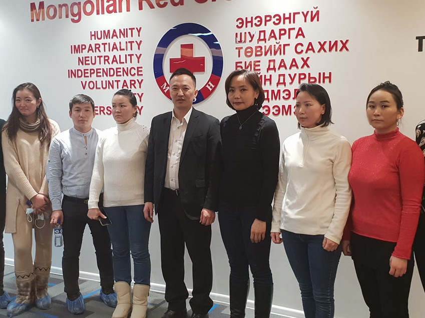 Ж.Амарсанаа: Өнөөдөр манай эмч нарын баг Ухань явах ёстой байлаа