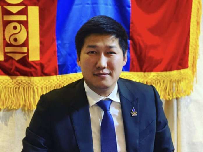 МҮОХ-ны тэргүүнд Б.Баттүшиг ганцаараа нэр дэвшиж, улиран сонгогдох нөхцөл бүрдлээ