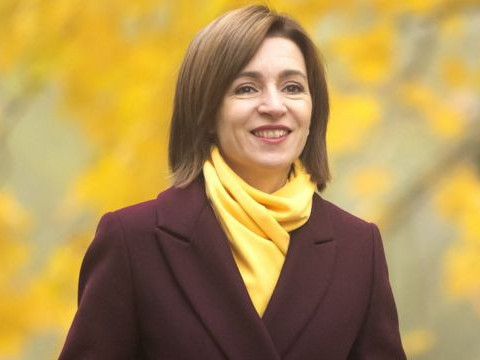 Молдав услын  Ерөнхийлөгчөөр эмэгтэй гишүүн сонгогдлоо