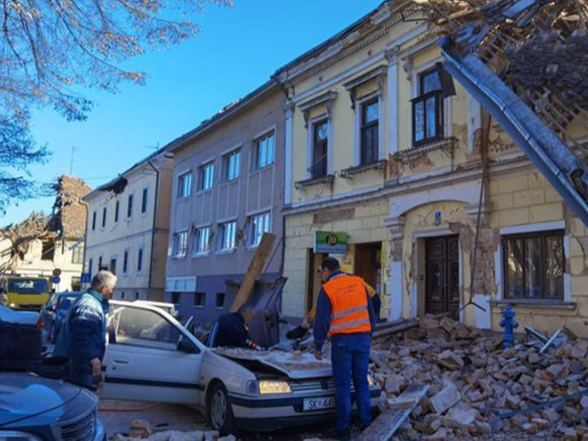 ВИДЕО: Хорват улсад 6,4 баллын газар хөдлөлт болж, долоон хүн нас бараад байна