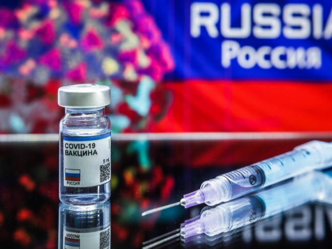 Москва дахь Монголын ЭСЯ-ны дипломат ажилтнууд “Спутник-V” вакциныг хийлгэсэн гэв