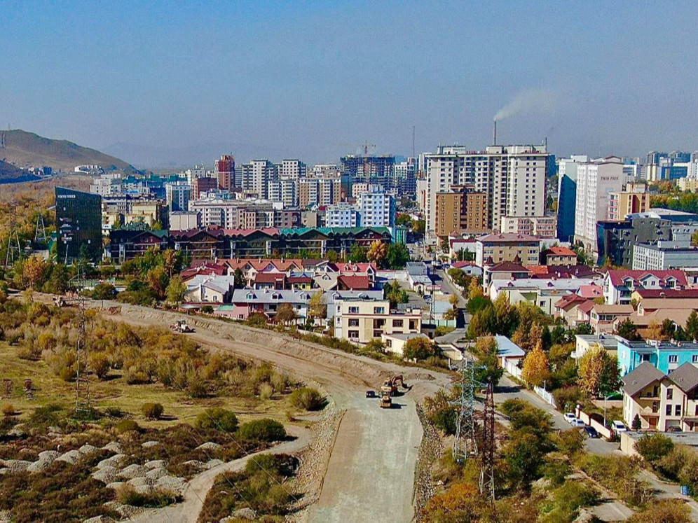 Их Монгол улсын гудамжийг Зайсангийн гудамжтай холбох авто замын ажил 40 хувьтай үргэлжилж байна
