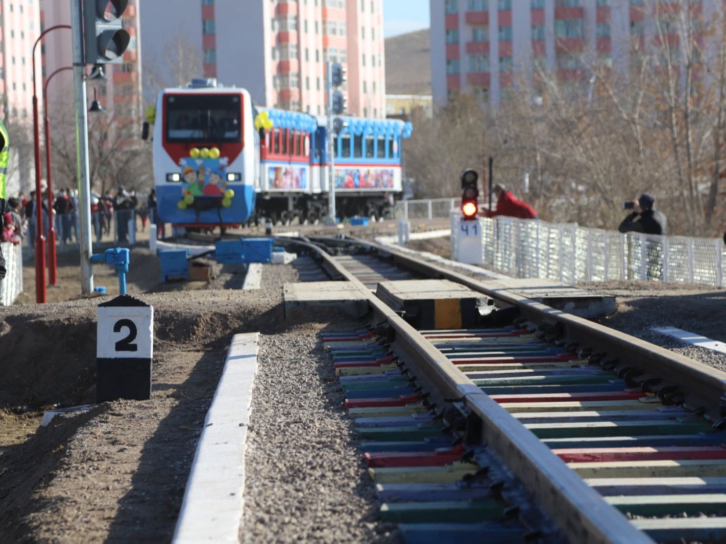 ФОТО: Монголын анхны "Хүүхдийн төмөр зам" ашиглалтад орлоо
