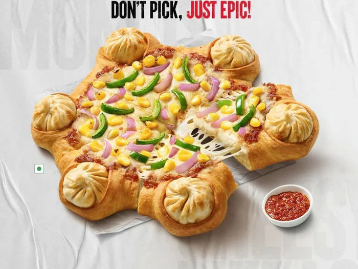 Энэтхэгийн “Pizza Hut” салбар банштай пиццагаа худалдаанд гаргаж байгаа нь шүүмжлэл дагуулж байна
