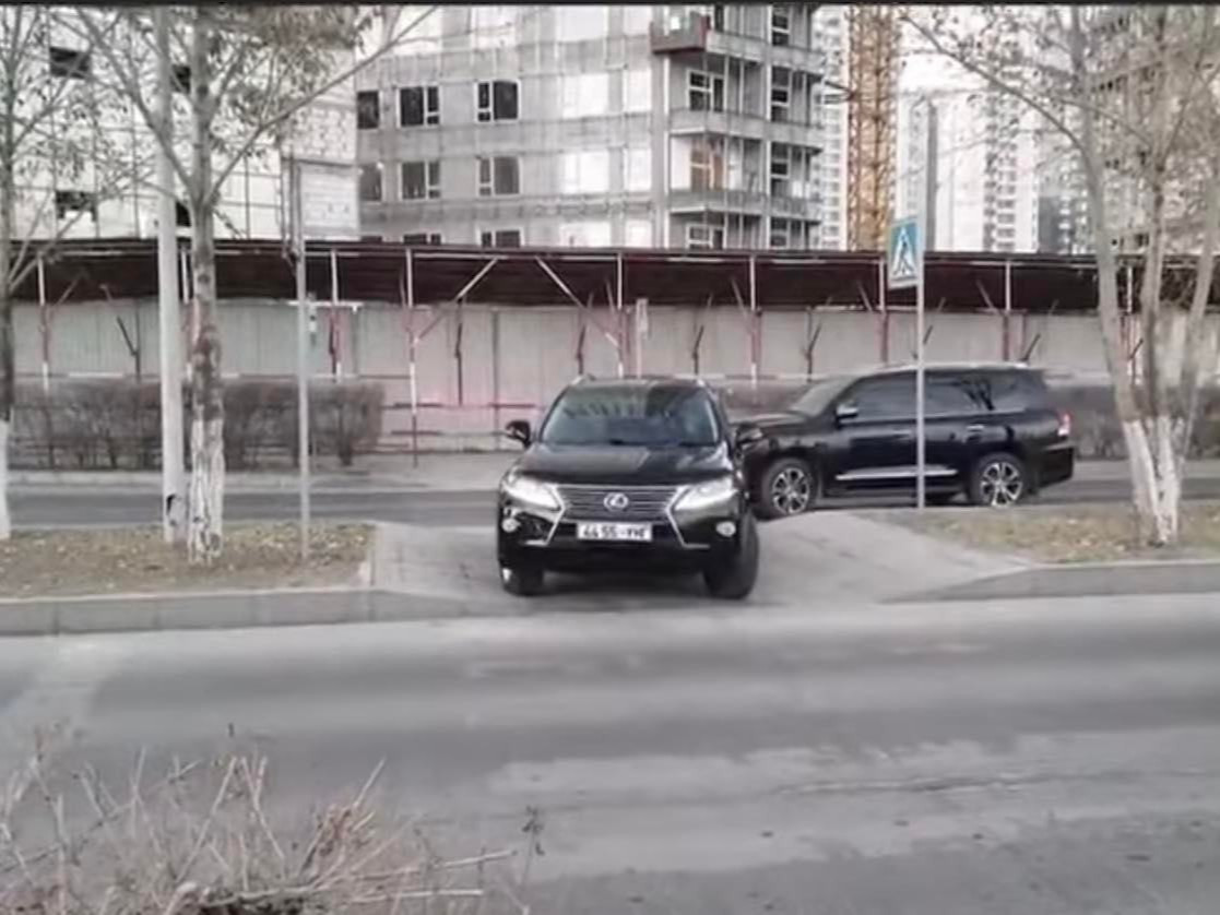 Явган хүний гарцаар буцаж эргэх хөдөлгөөн хийсэн жолооч нарт хариуцлага тооцно