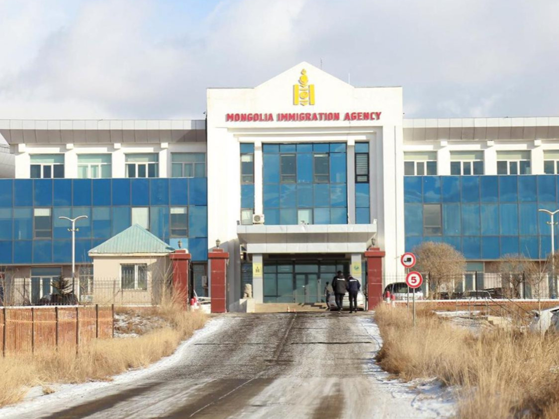 Гадаадын иргэнийг уригч иргэн, аж ахуйн нэгж байгууллагын анхааралд