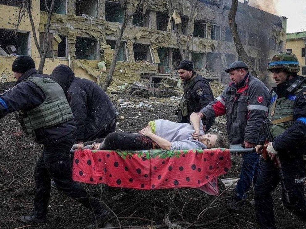 ВИДЕО: Оросын арми Мариуполь хотын амаржих газар, хүүхдийн эмнэлгийг бөмбөгдсөн талаар В.Зеленский мэдэгдлээ