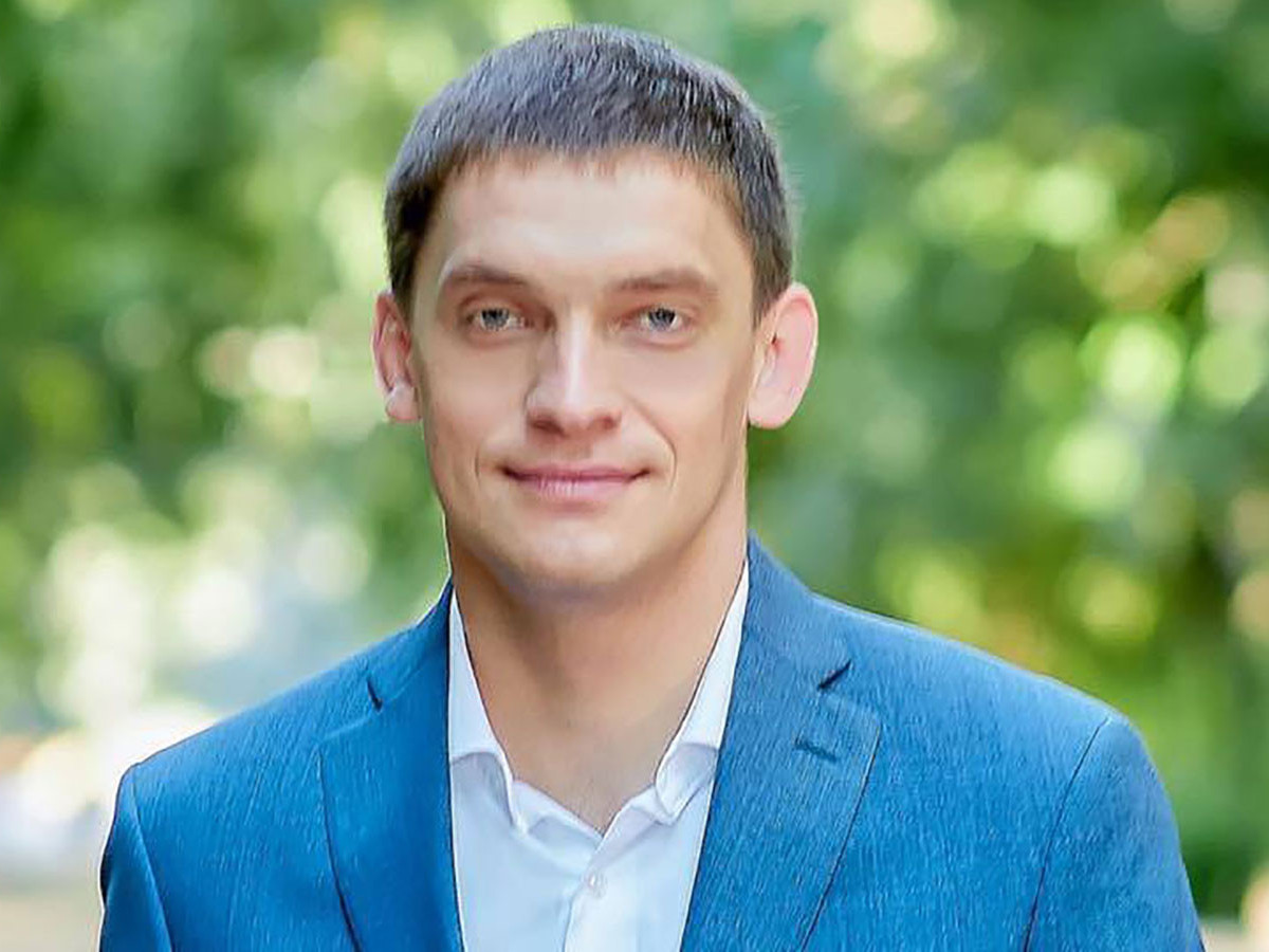 "Зэвсэгт этгээдүүдэд баривчлагдсан Мелитополь хотын даргыг аварсан" гэж Украин мэдэгджээ