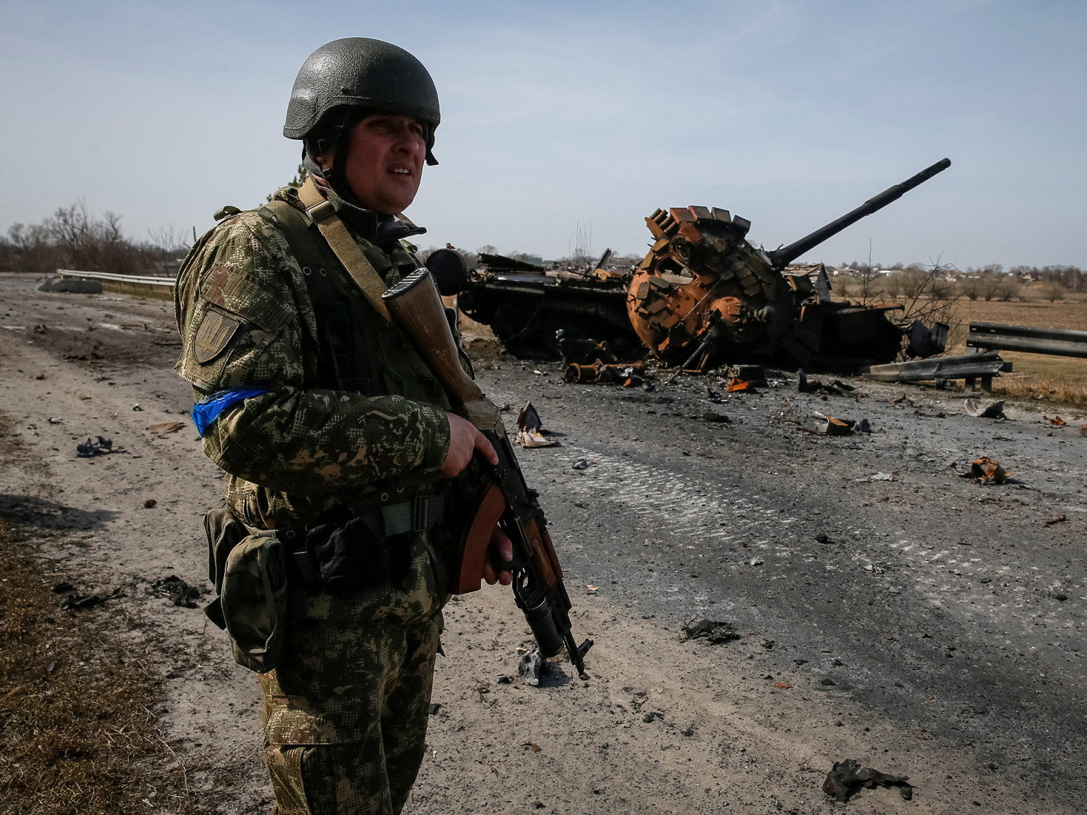 ШУУРХАЙ: Киев, Чернигов руу цэргийн дайралт хийхээ эрс багасгана гэж Оросын тал мэдэгджээ