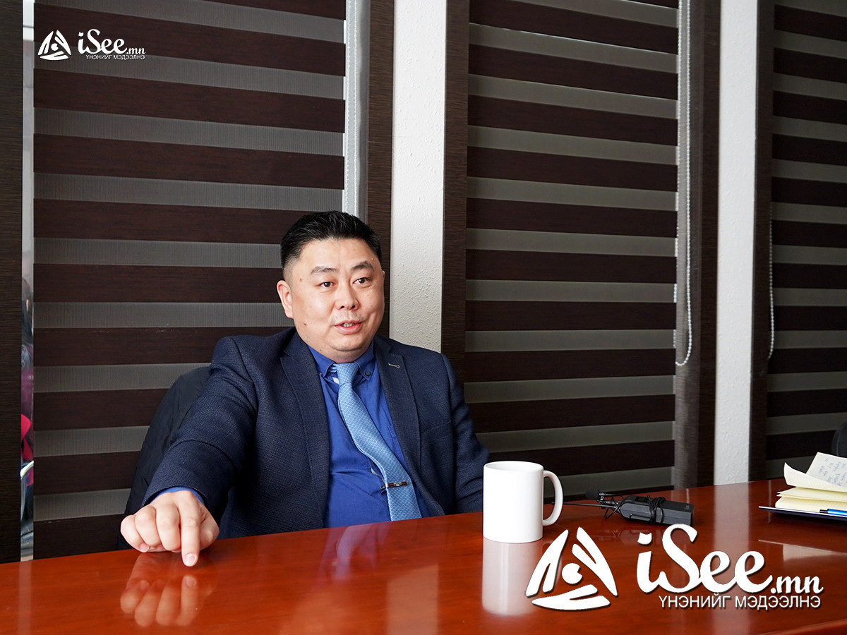 Э.Шижир: Хувийн хэвшлээ хэвлэлээр маш муухайгаар нүдэж, дуртай үедээ балбаж байна