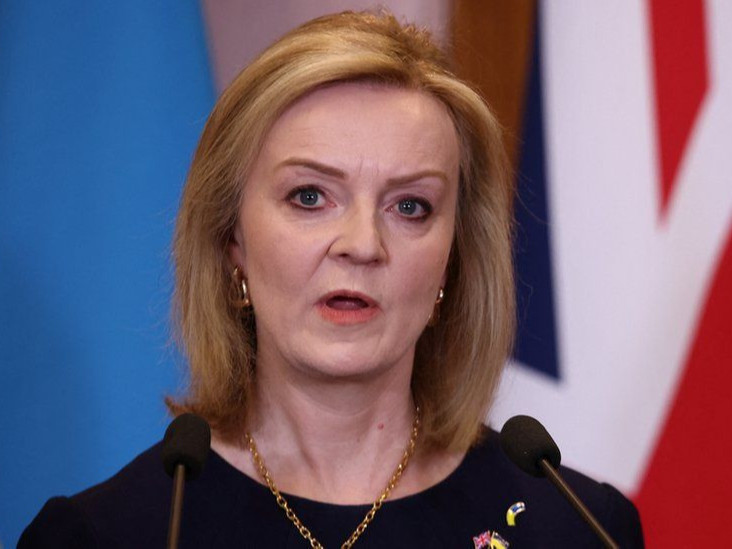 “ОХУ-ын эсрэг хориг арга хэмжээ нь Оросын эдийн засгийг Зөвлөлтийн үе рүү буцаан түлхэж байна” гэв 
