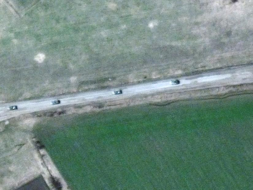 "Оросын арми Украины зүүн хэсэгт томоохон довтолгоо хийхээр төлөвлөж байна” гэж анхааруулжээ