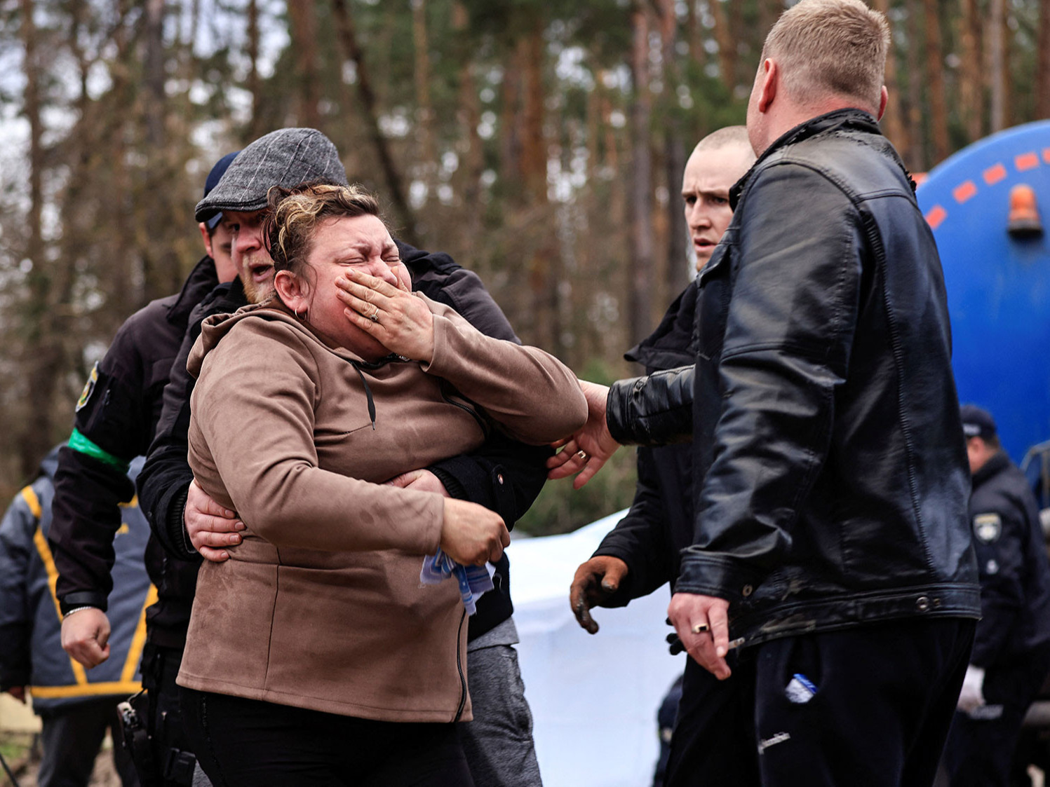 ВИДЕО: Оросууд хүүгийнх нь цогцсыг худагт хаясныг олж харсан эмэгтэйн дүрс бичлэгийг нийтэлжээ