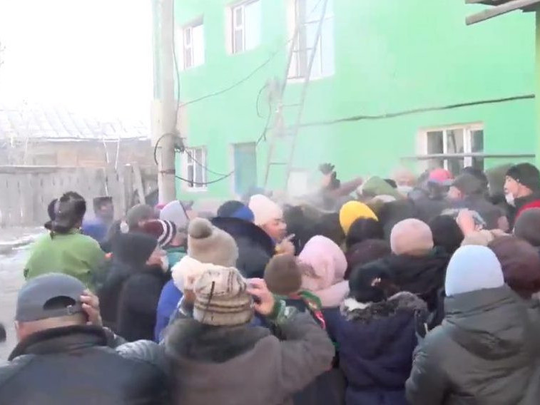 Иргэдээс 300 тэрбум төгрөгийг залилж авсан "Бэлтэс Мөрөн" ХХК-г АТГ-т шалгуулах хүсэлтийг хүргүүллээ 