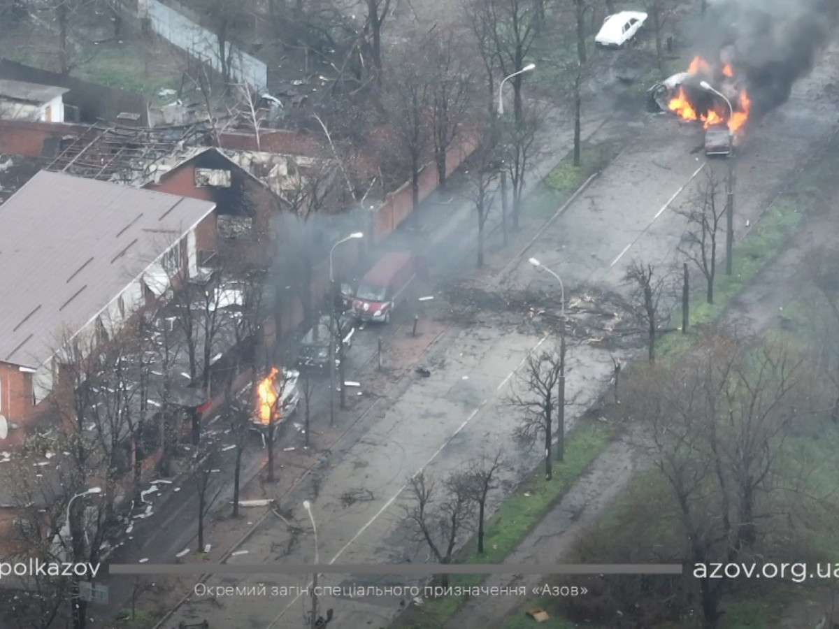 ВИДЕО: Мариуполь хотод Украины цэргүүд Оросын цуваа руу отолт хийж буй бичлэг цацагджээ