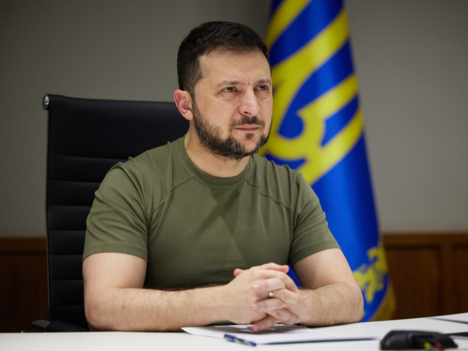Оросын цэргүүд 400 орчим эрүүл мэндийн байгууламжийг устгасан гэж В.Зеленский хэлжээ