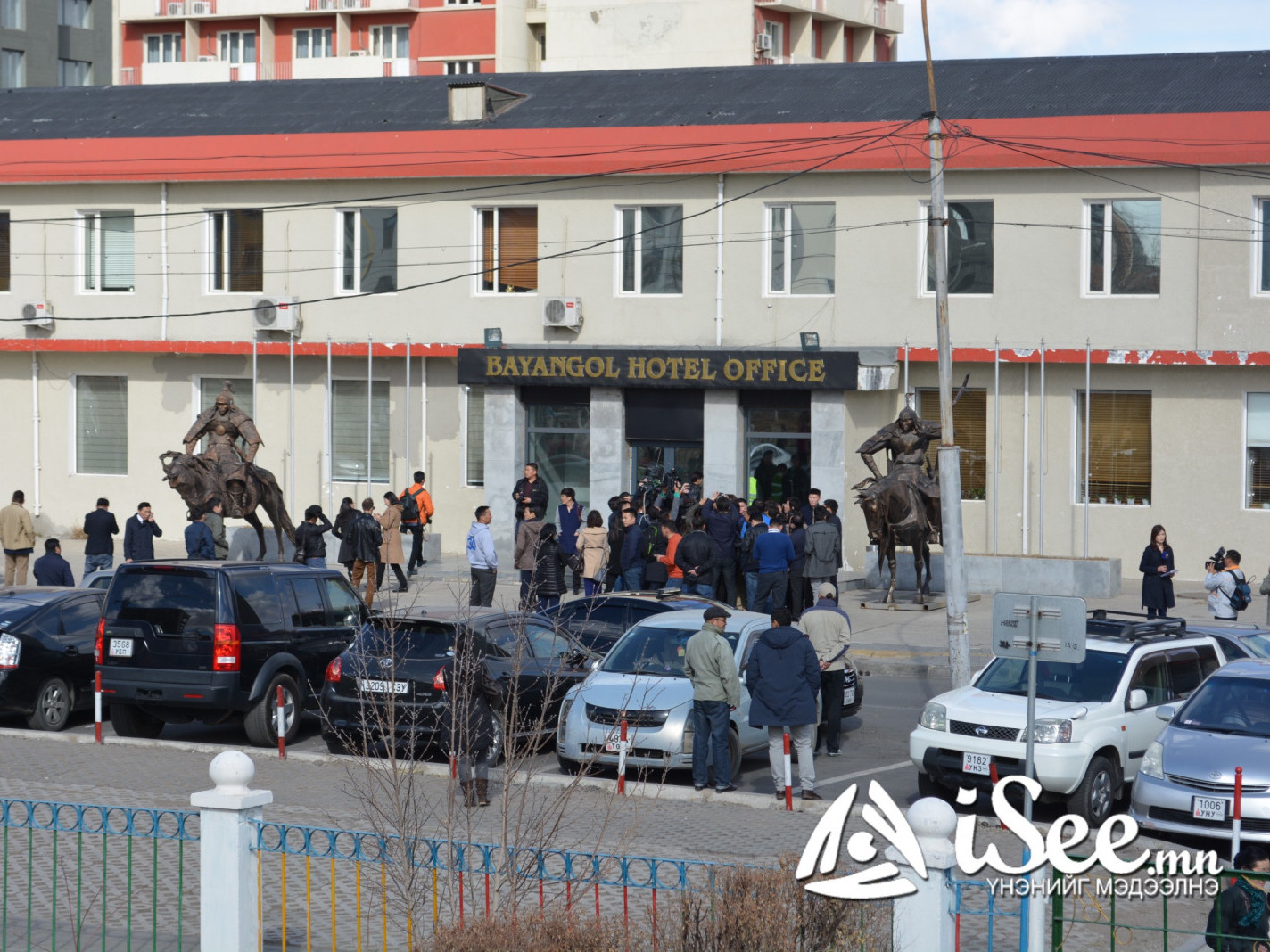 Х.Батулгын эгч "ХКҮ” компанийн байранд Эрүүгийн цагдаагийн газраас нэгжлэг хийлээ