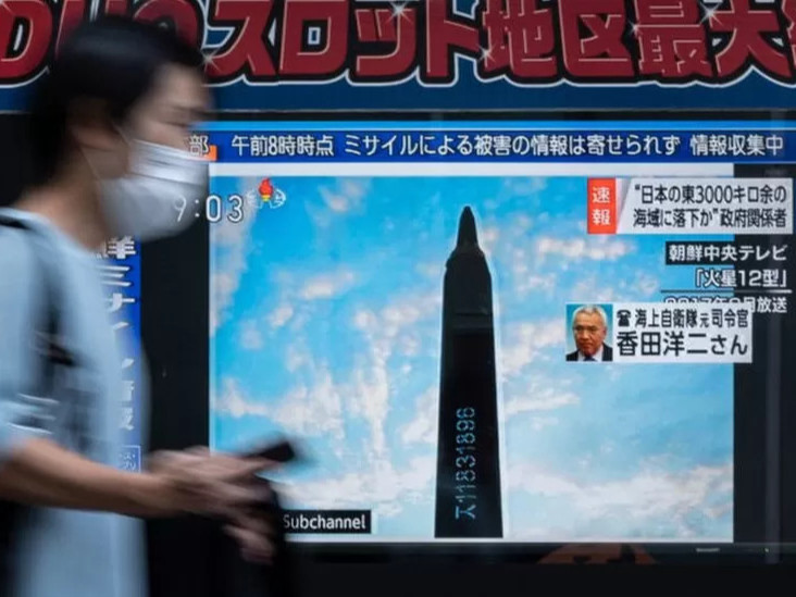 Хойд солонгосын өнөөдөр харвасан пуужингийн мэдээллийг цуглуулах шуурхай штабыг Японы ЗГ байгуулжээ