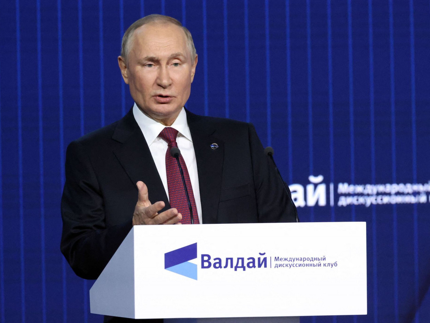 "Цөмийн зэвсэг хэрэглэнэ" гэж бодож байсан гэдгээ үгүйсгэж В.Путин мэдэгдэл хийжээ