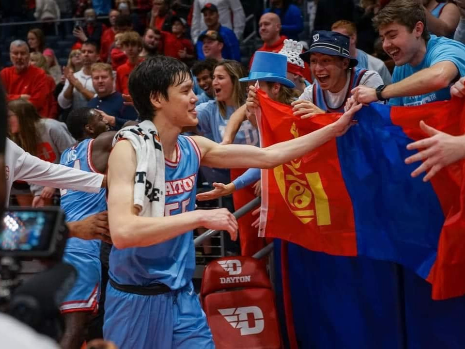 Ш.Энхийн-Одын "Dayton Flyers" баг NCAA-н хоёр дахь тоглолтдоо хожлоо