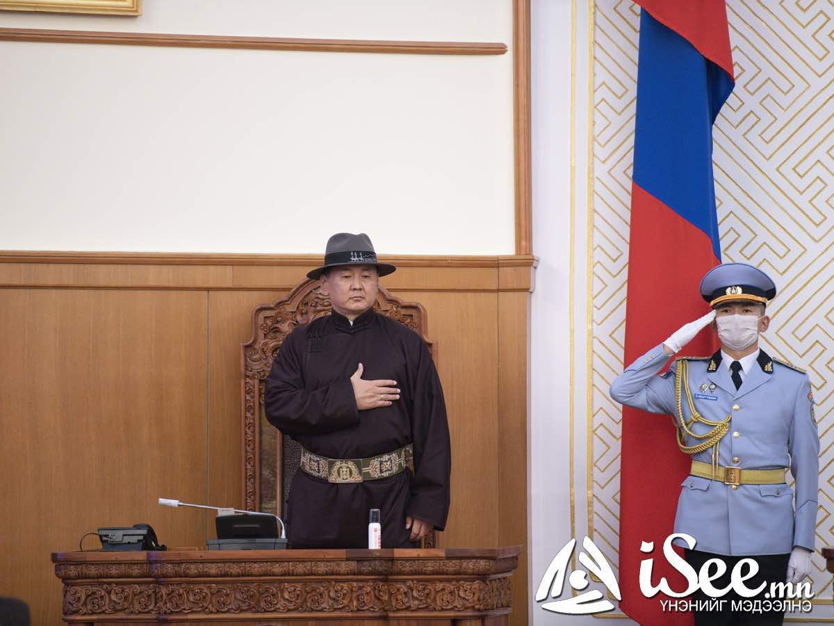 У.Хүрэлсүх: Эгзэгтэй энэ үед монголчууд бидний эрхэмлэн дээдлэх амин чухал зүйл бол үндэсний эв нэгдэл 