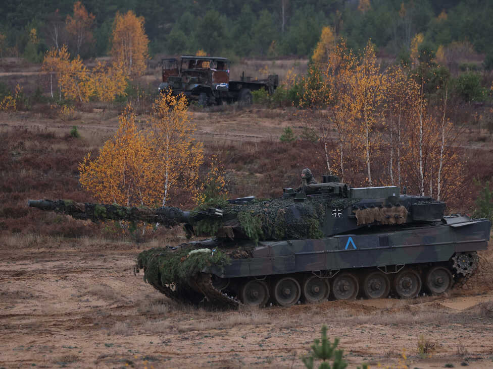 Герман улс "Ирвэс-2" танкнуудаа Украинд өгөхөөр болсон гэж мэдээлжээ