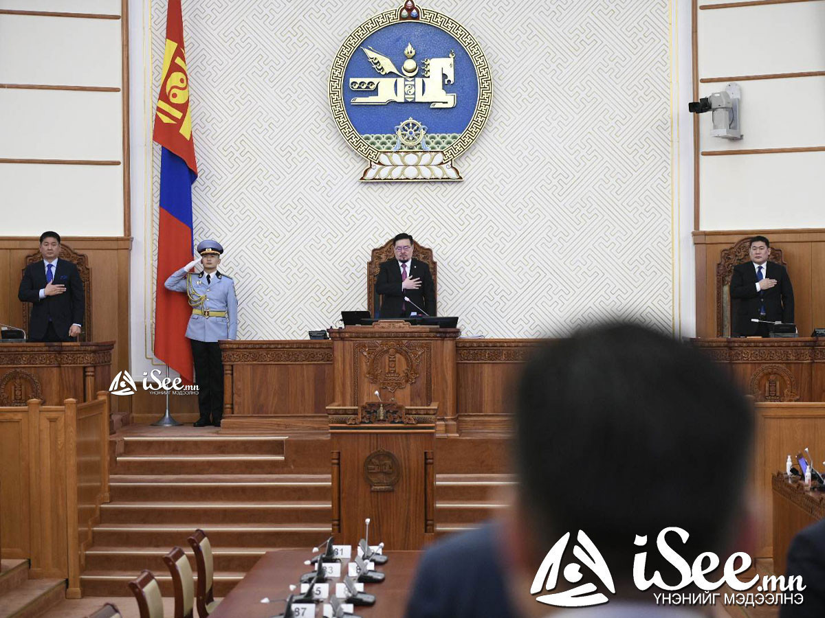 Ирэх тавдугаар сард Ерөнхийлөгч У.Хүрэлсүх Саудын Арабын Хаант Улсад, Ерөнхий сайд Л.Оюун-Эрдэнэ БНХАУ-д айлчилна гэх мэдээлэл байна 