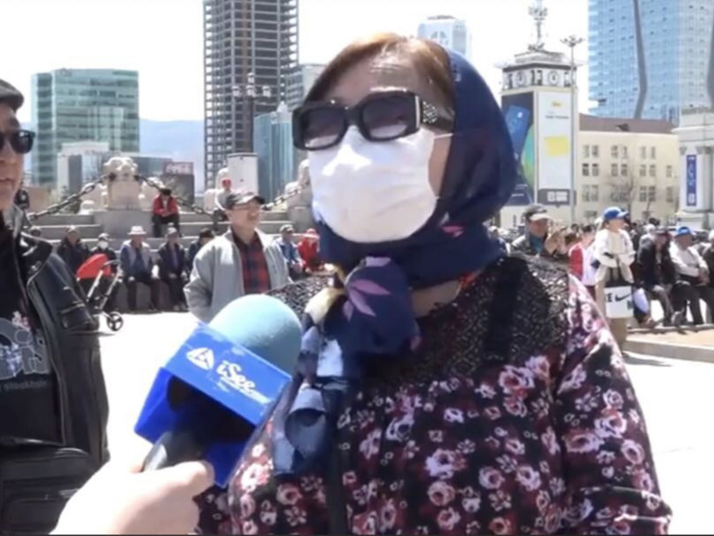 ШУУД: Шударга бус байдлыг эсэргүүцсэн иргэдийн жагсаал Сүхбаатарын талбайд болж байна 