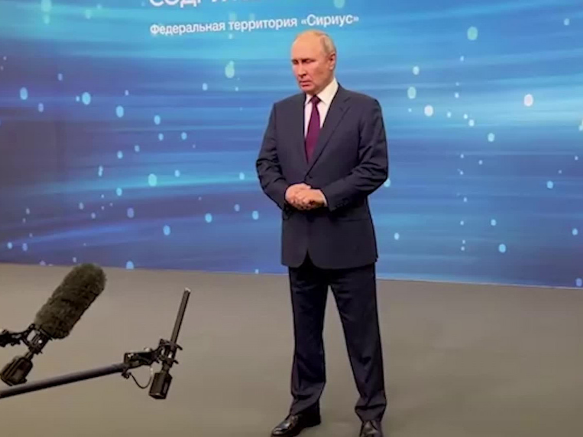 "Украины сөрөг довтолгоо эхэлсэн" гэж Оросын ерөнхийлөгч В.Путин мэдэгджээ