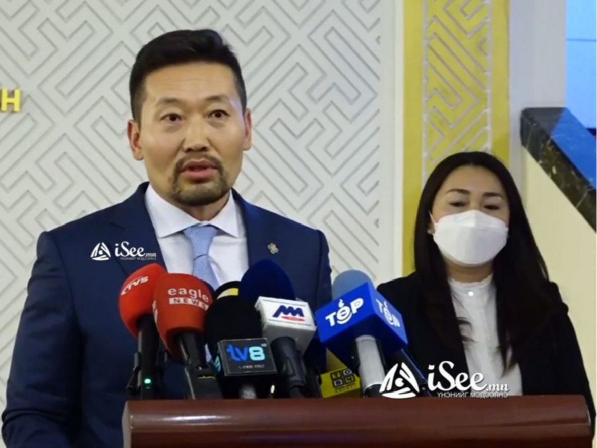Х.Ганхуяг: Татвар төлөгч хүн бүр улсад төлж байгаа татвараасаа малчдын НДШ-ийн 50 хувийг төлөхөөр боллоо