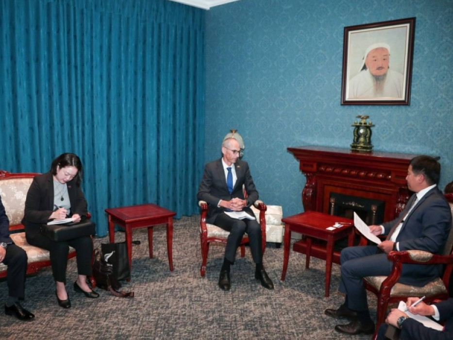 Шинэ Зеланд улсаас Монгол Улсад хавсран суух Элчин сайд томилогдон ирлээ