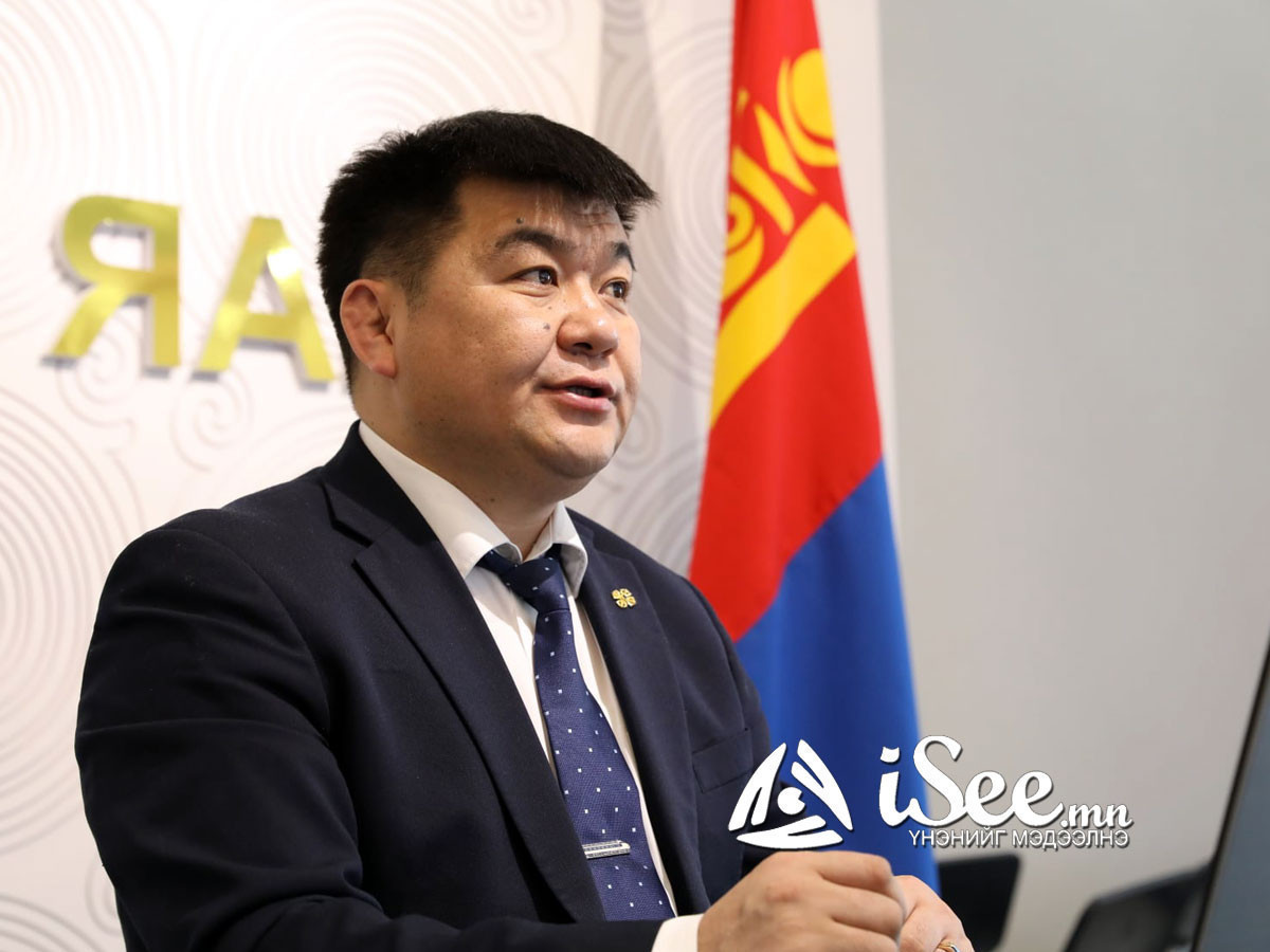Олон улсын Монгол судлалын холбооны ЕНБД С.Чулуун ажлаасаа чөлөөлөгдөж, түүний оронд МУИС-ийн Д.Заяабаатарыг томилжээ