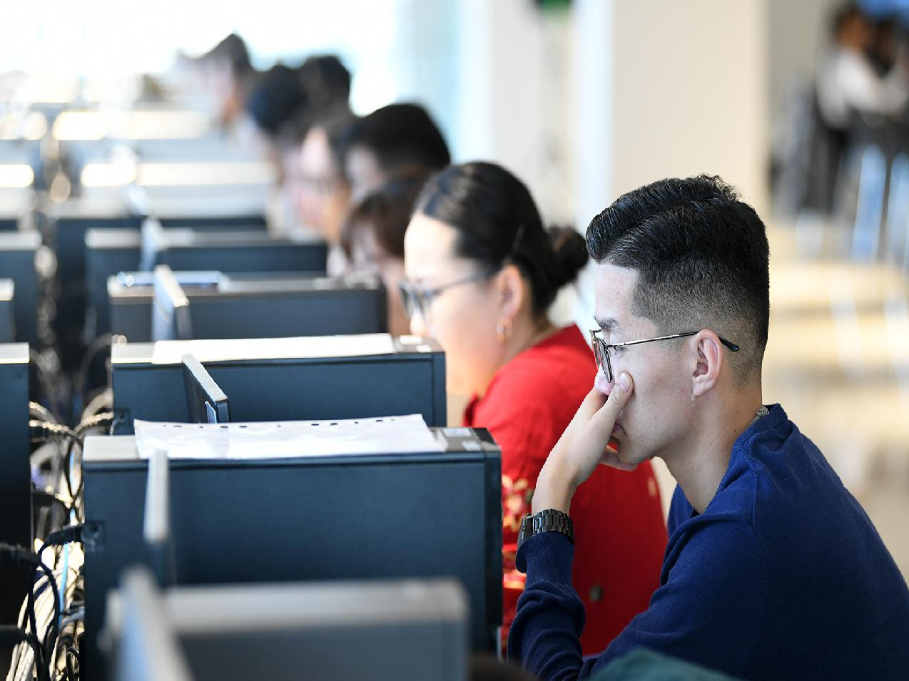 Нийслэлд 1604 хүн төрийн албаны ерөнхий шалгалт өгч байна