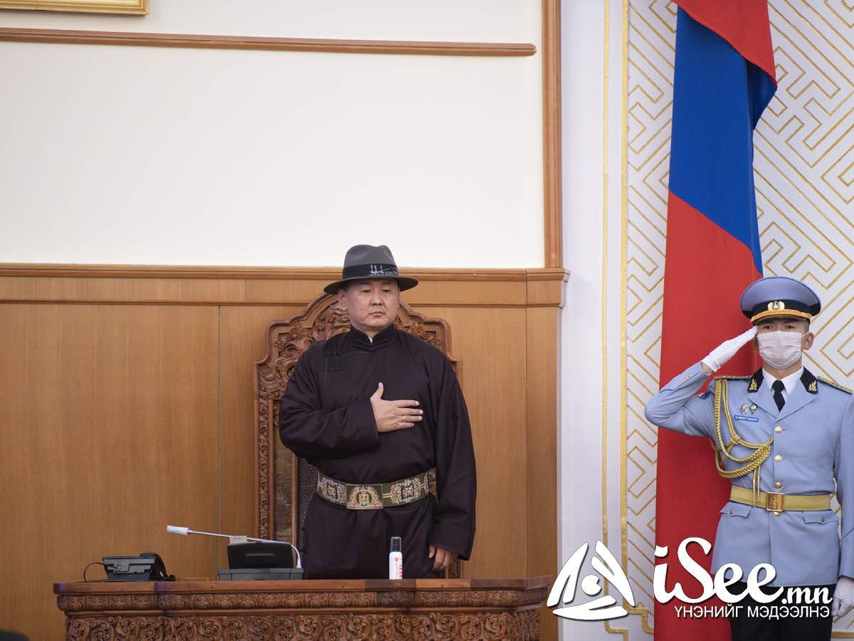 ШУУД: УИХ-ын Намрын чуулганы нээлт болж байна