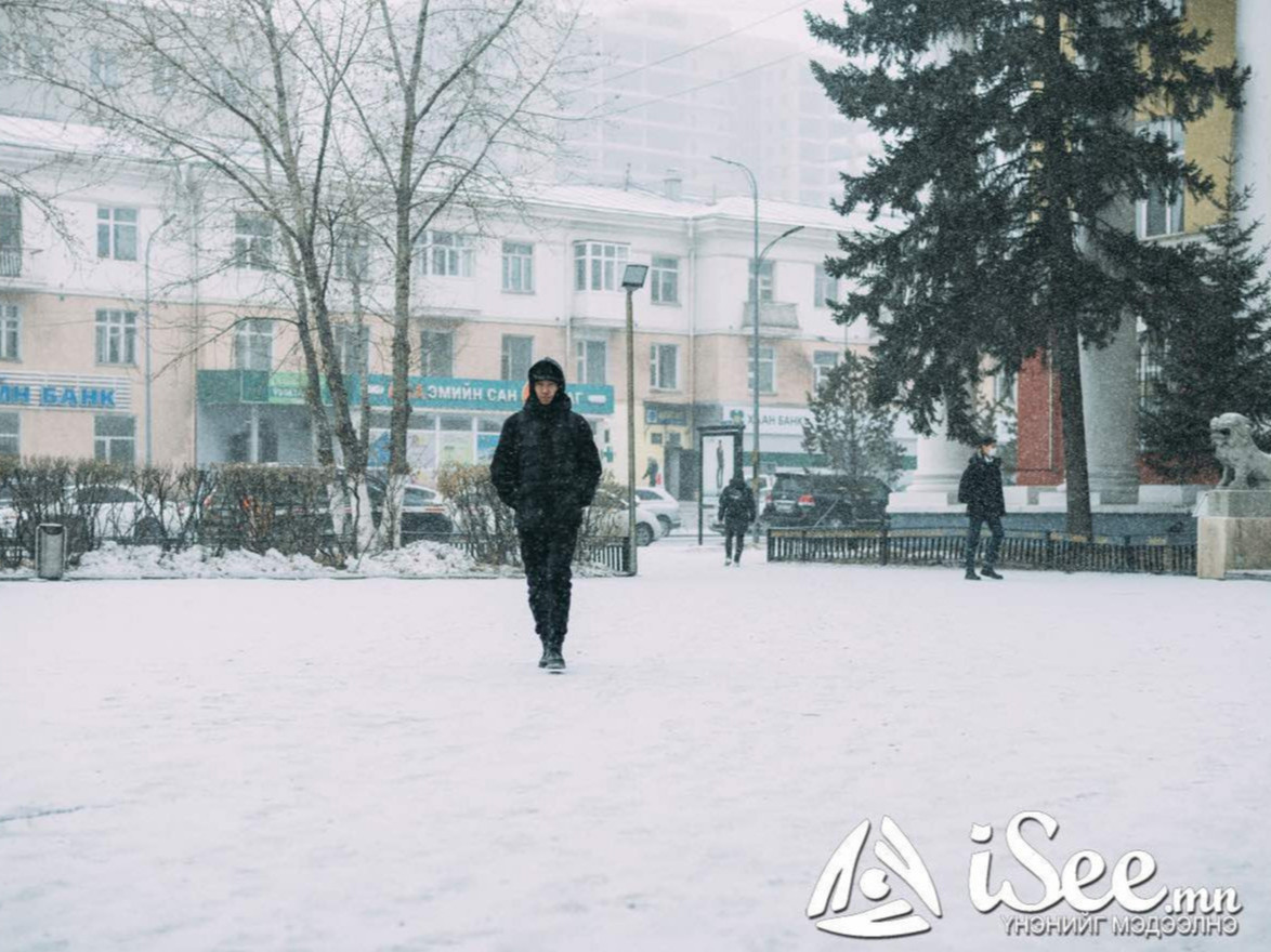 СЭРЭМЖЛҮҮЛЭГ: Ихэнх нутгаар ахиухан хэмжээний бороо, нойтон цас орно