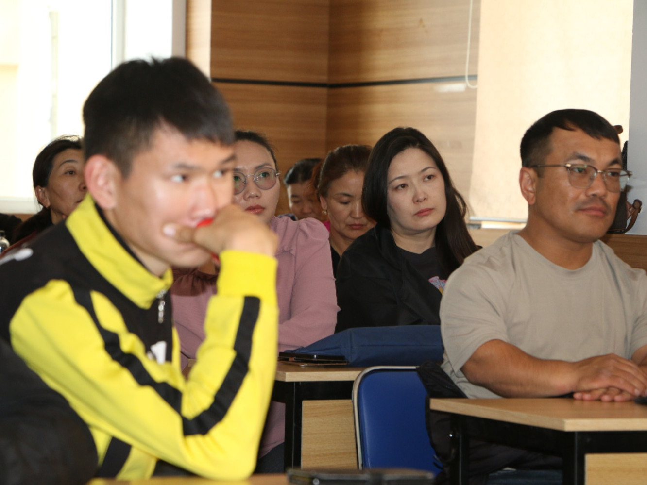 Пара тамирчдын дунд "Допинг, түүний хор нөлөө” сэдэвт сургалт зохион байгуулжээ