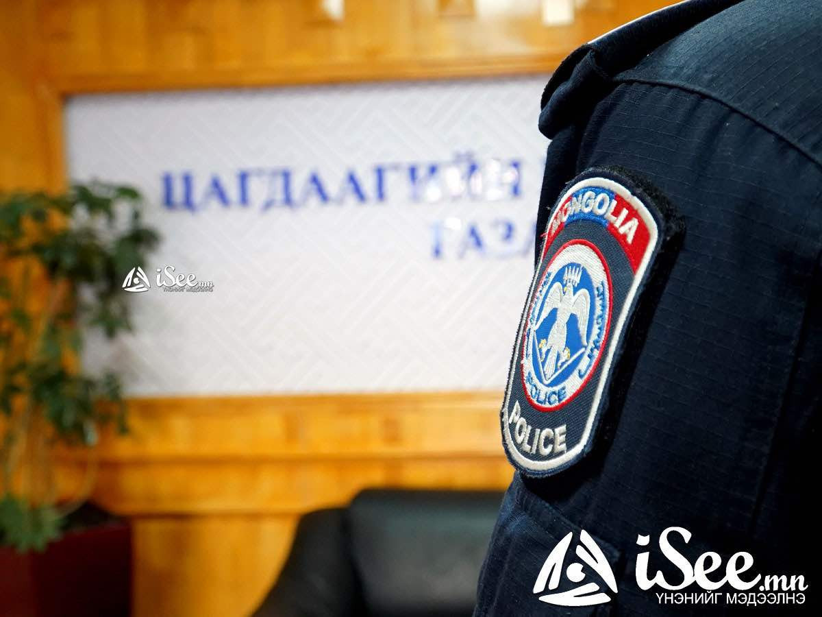 ТОДРУУЛГА: "Ээж нь есөн настай хүүхдээ хутга барьж хөөсөн" гэх хэргийг хүүхэд хариуцсан алба хаагч нар шалгаж байна 