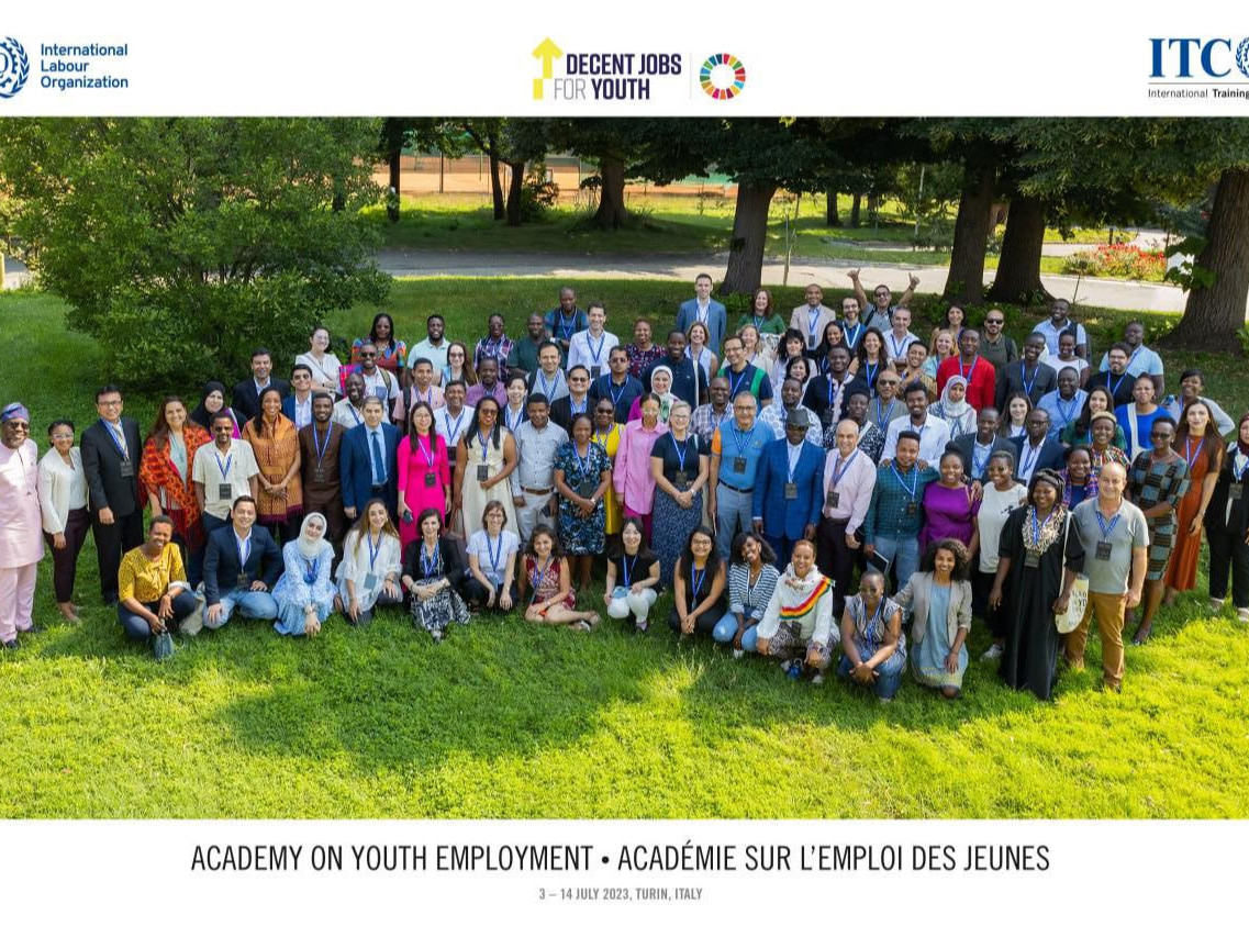 Залуучуудын хөдөлмөр эрхлэлтийг дэмжих чиглэлээр олон улсын сургалтад хамрагдлаа