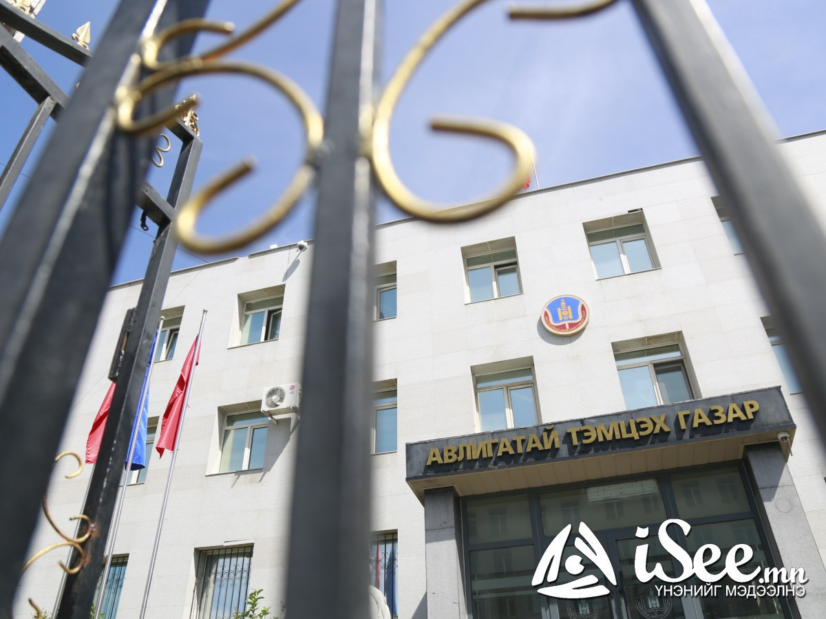Албан тушаалаа урвуулан ашигласан, мөнгө угаасан гэх УИХ-ын гишүүн “Б”-ийн хэргийг прокурорт шилжүүлжээ