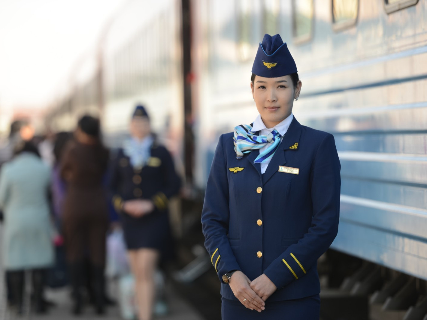 Улаанбаатар төмөр зам ХНН-ийн ажилчдад 200 хувийн цалингийн урамшуулал олгохоор болжээ
