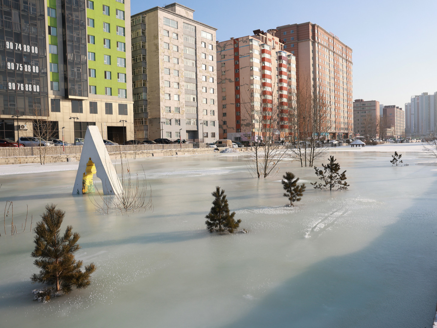 Зургаан байршилд өмнөх жилүүдийн дунджаас илүү хэмжээгээр халиа үүсээд байна