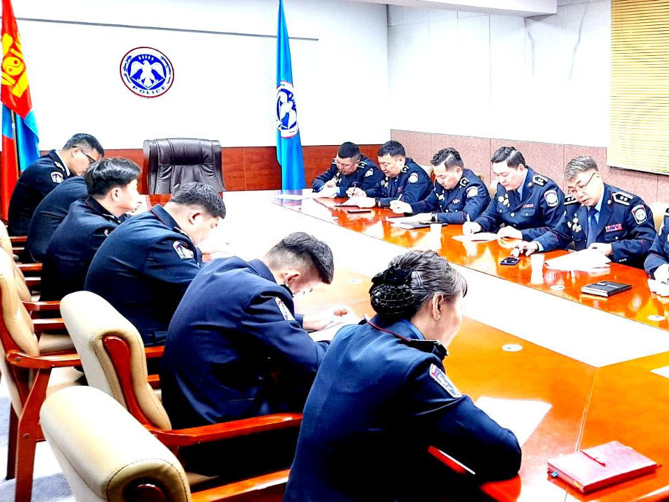 Удирдах ажилтны сул орон тоонд сонгон шалгаруулалт зохион байгуулж байна 