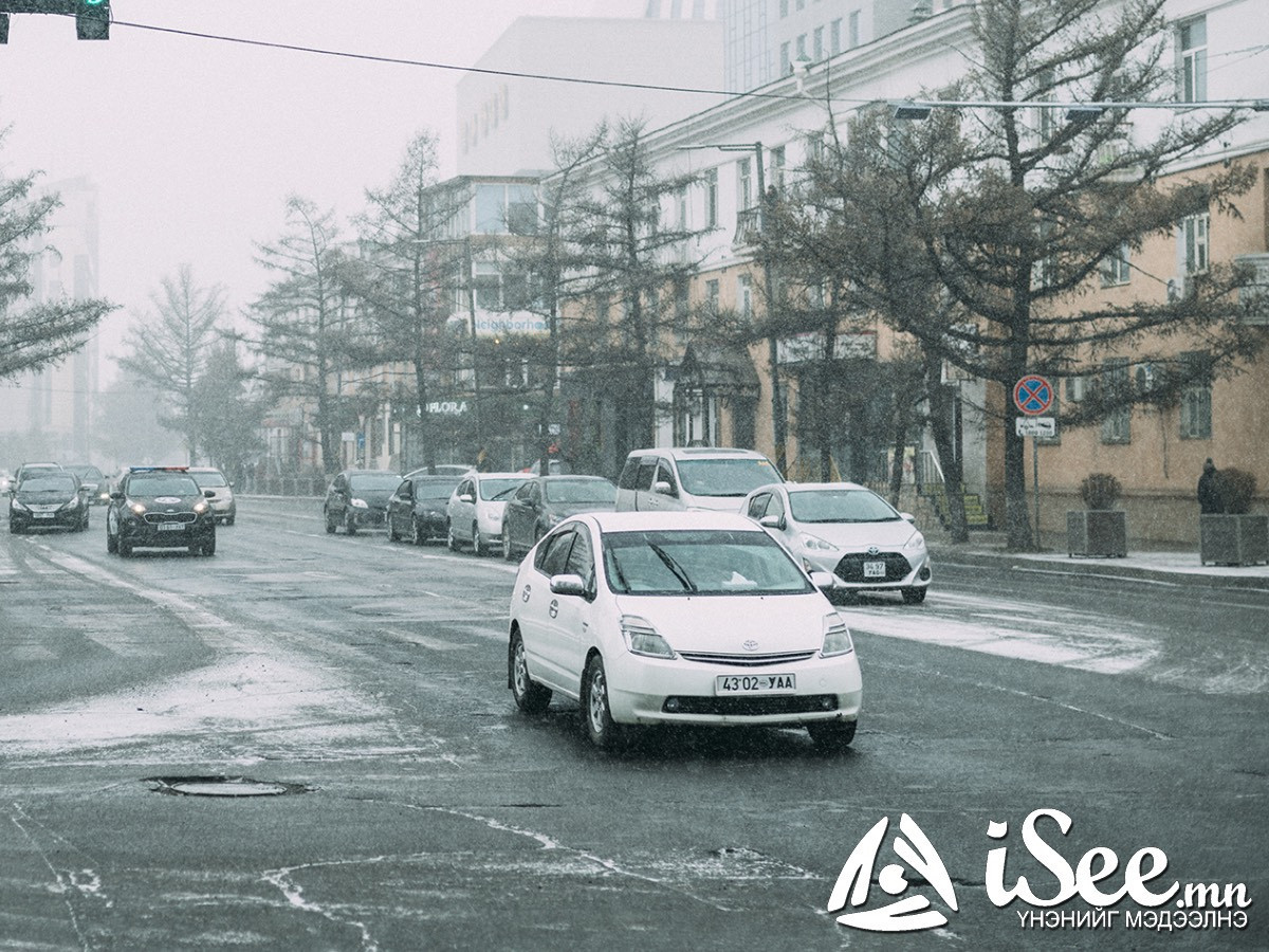 СЭРЭМЖЛҮҮЛЭГ: Фён салхины нөлөөгөөр өнөөдөр Ховд аймагт хүчтэй салхи салхилж, маргаашаас ихэнх нутгаар хүйтний эрч чангарахыг анхаарууллаа