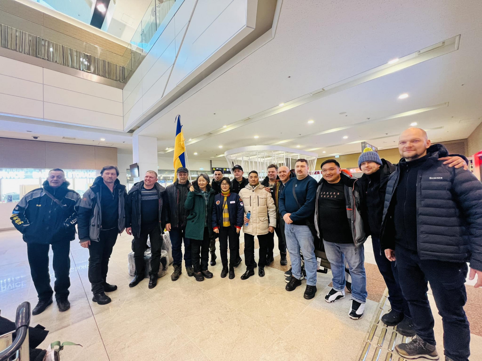 Өгийнуурт болох Мөсний загасчлалын ДАШТ-д Украины баг оролцохоор Монгол иржээ