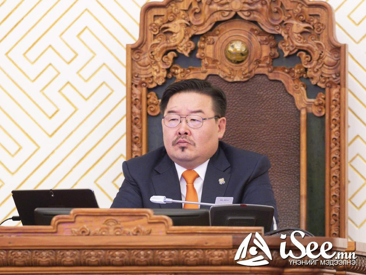 Г.Занданшатар: Монгол Улсын эрх ашгийн төлөө заавал Засгийн газарт орсноор хамтардаг юм биш