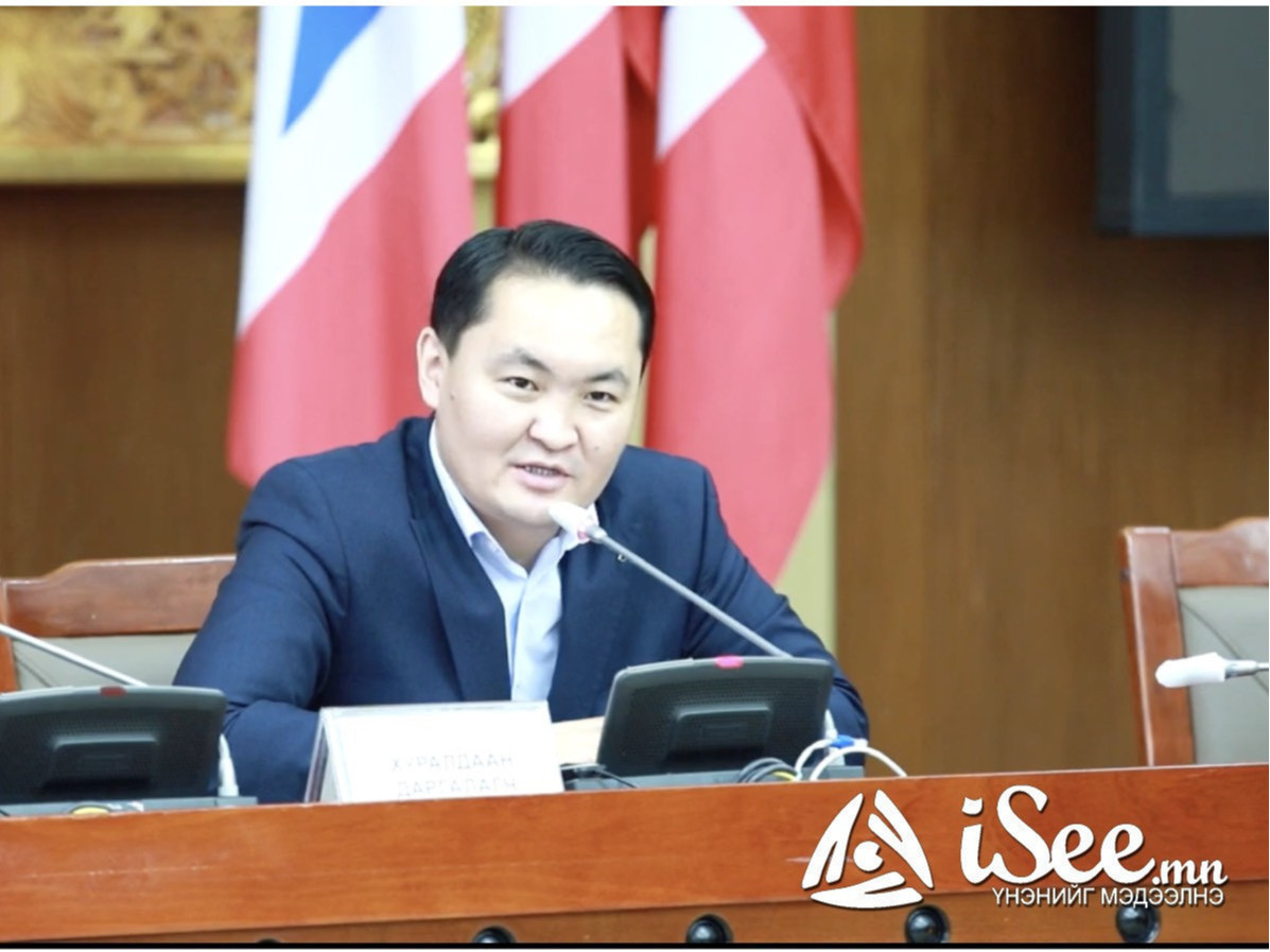 Ч.Өнөрбаяр: Эрх баригчид найман жил өдөр бүр худлаа ярьсаар байна