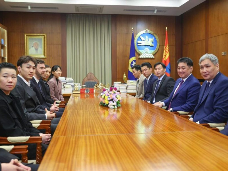 Ерөнхийлөгч У.Хүрэлсүх 3х3 сагсан бөмбөгийн үндэсний шигшээ багийн тамирчдад баяр хүргэлээ